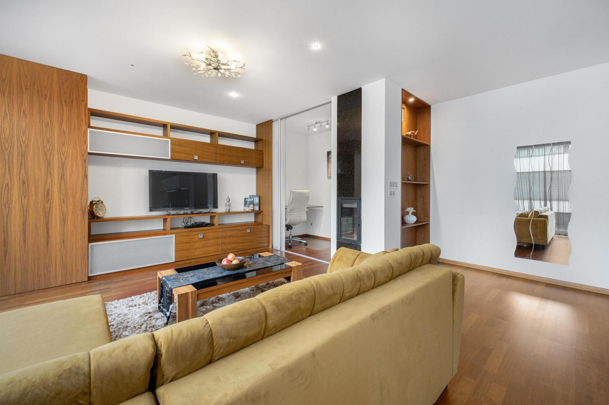 ברטיסלאבה Revon Business Apartment 50 Dunajska מראה חיצוני תמונה