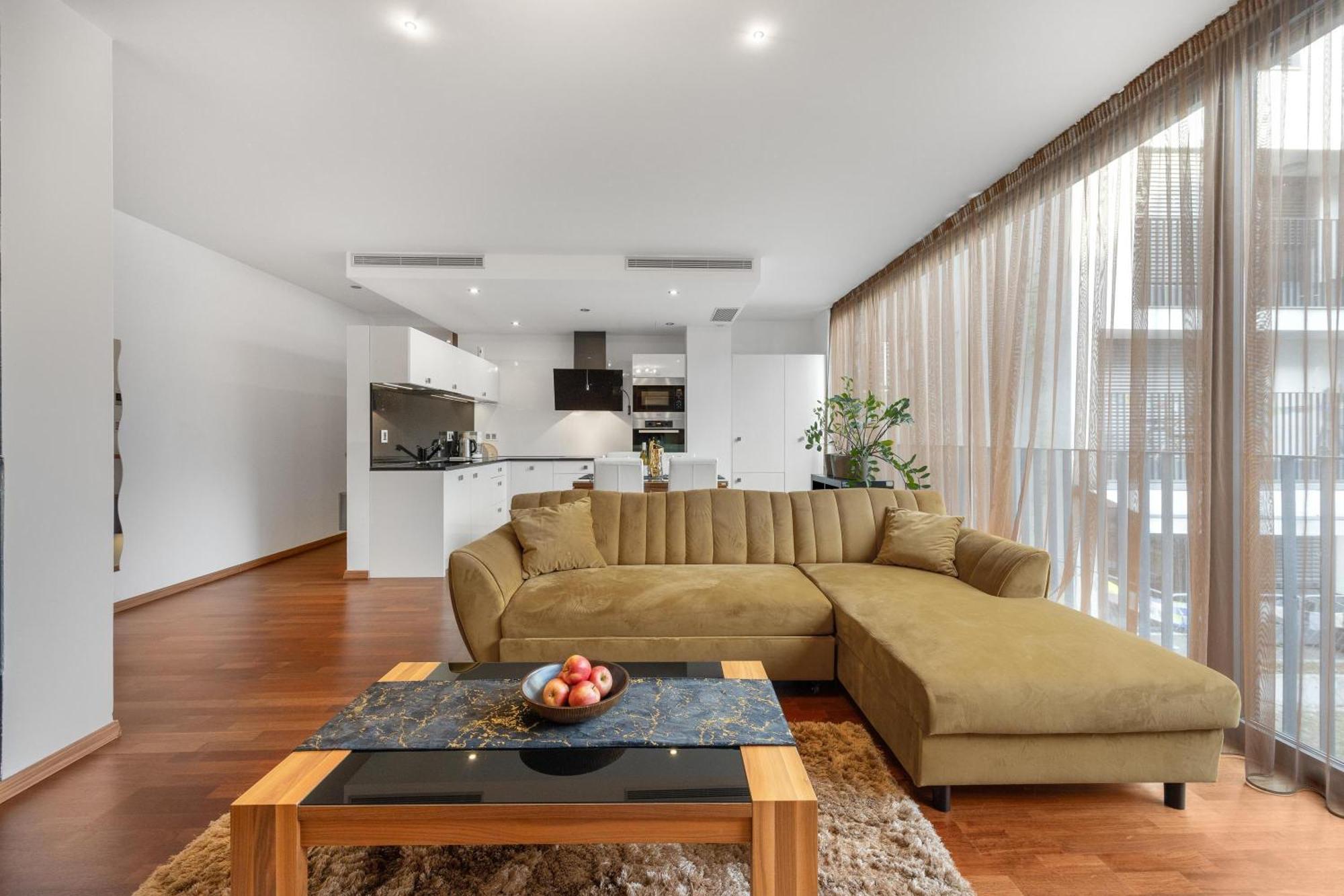 ברטיסלאבה Revon Business Apartment 50 Dunajska מראה חיצוני תמונה