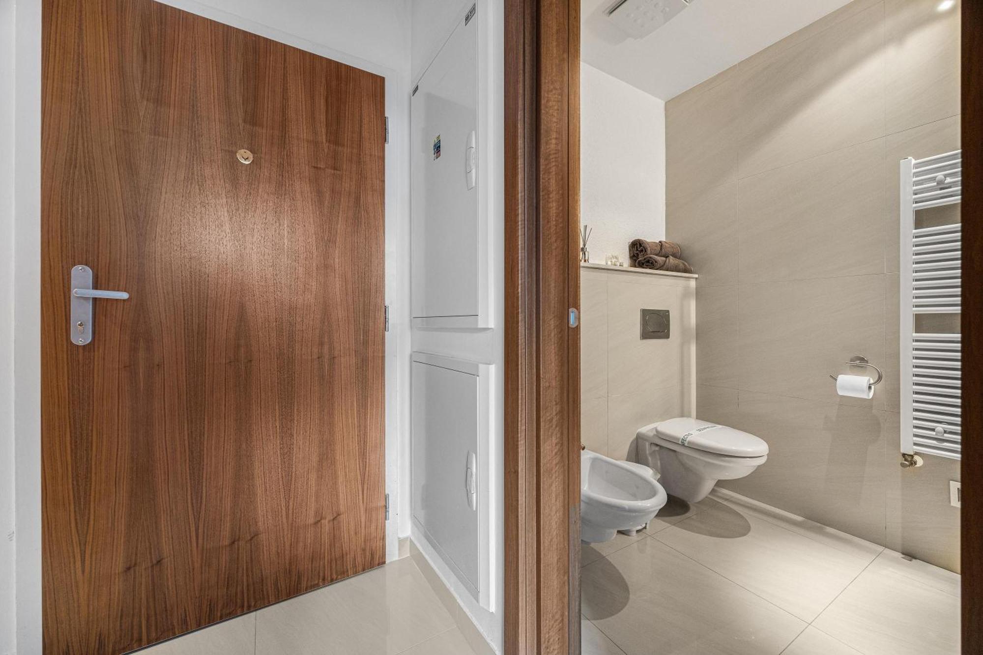 ברטיסלאבה Revon Business Apartment 50 Dunajska מראה חיצוני תמונה
